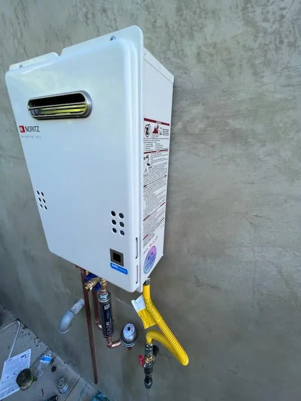 Tankless water heater installation for Birds Corner homes